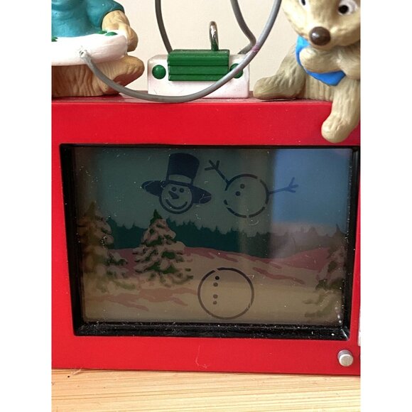 Hallmark Motion Ornament 1996 Video Game In TV Magic Gamers - Picture 7 of 8